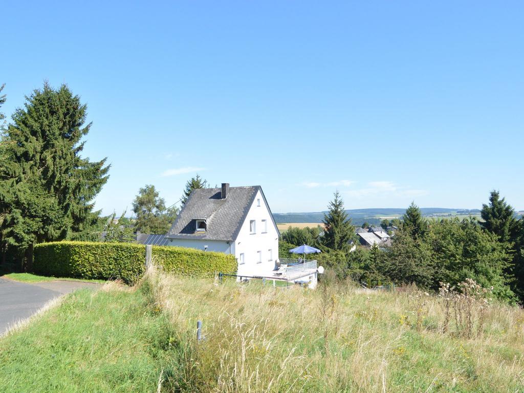 Peaceful Holiday Home In Rascheid Near Forest Geisfeld  Esterno foto
